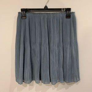 Knife Pleated Mini Skirt